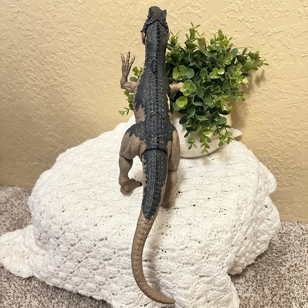 Jurassic World Dominion Extreme Damage Roarin' Allosaurus HFK06 Dinosaur Mattel - Picture 10 of 14